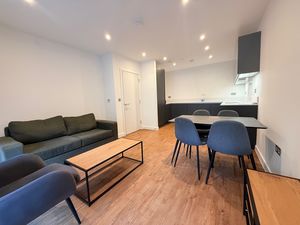 Photo 6- click for photo gallery